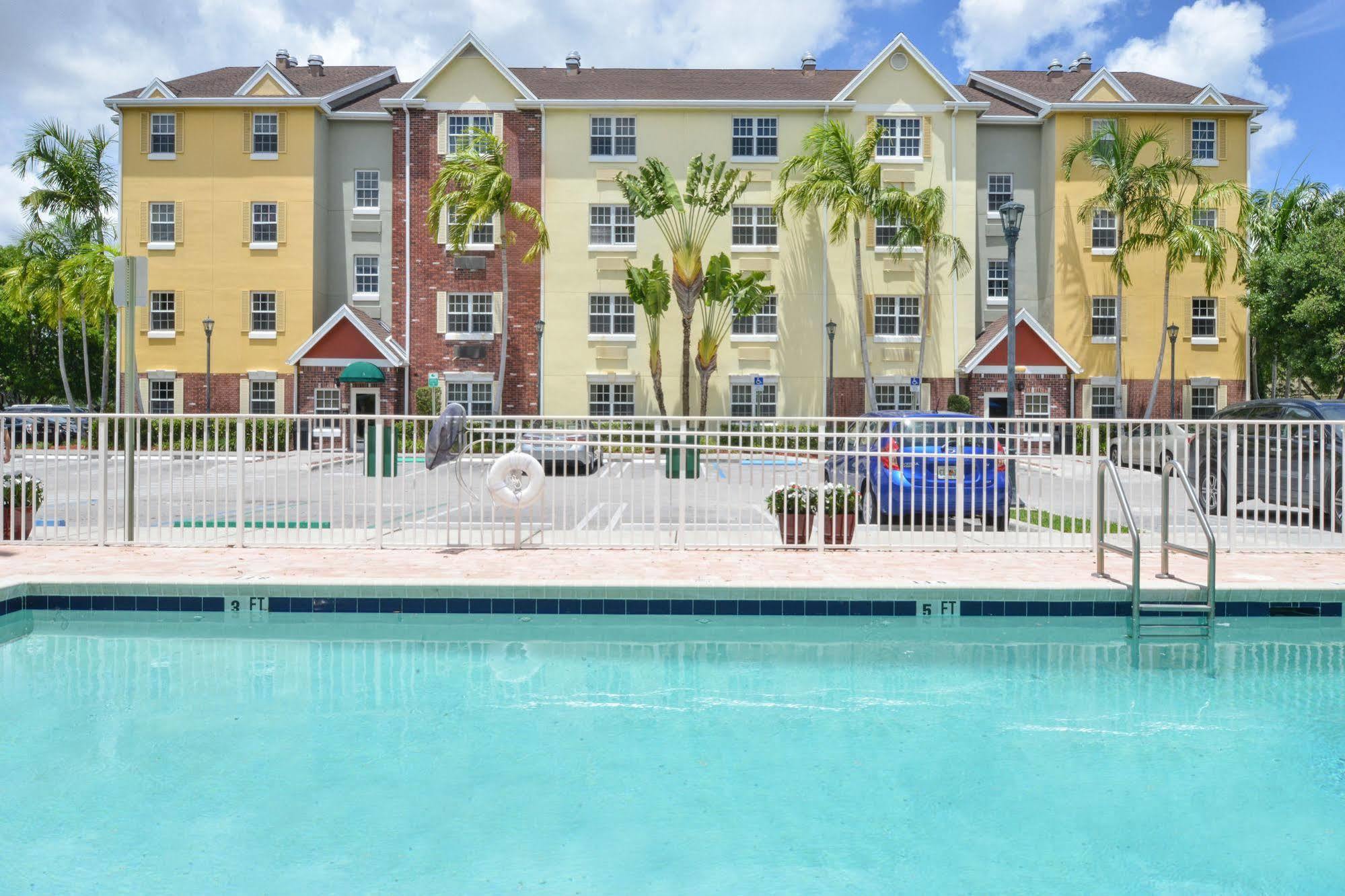 Towneplace Suites Miami West Doral Area Екстер'єр фото